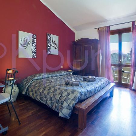 Hotel Le Api à Cagliari Extérieur photo