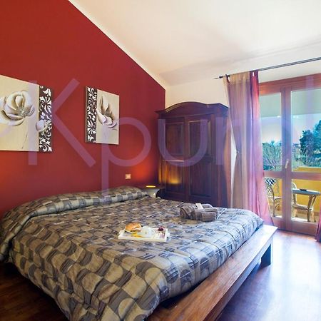 Hotel Le Api à Cagliari Extérieur photo