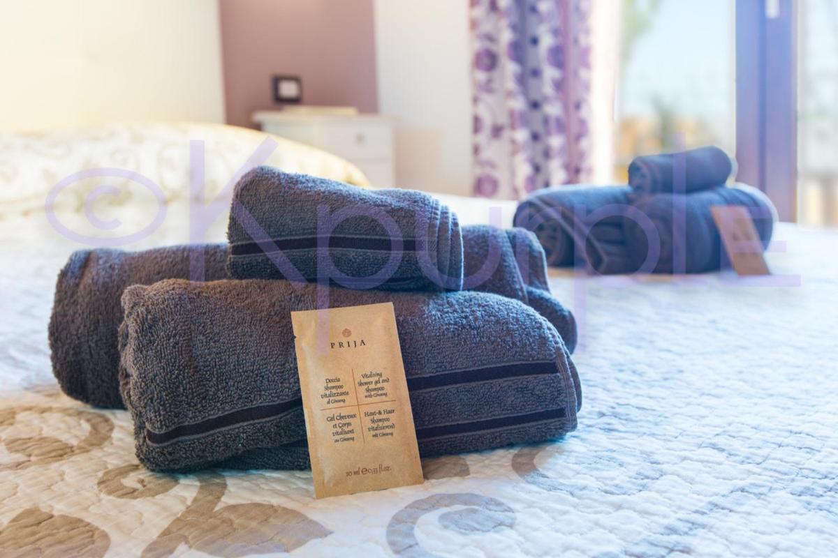 Hotel Le Api à Cagliari Extérieur photo